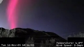 Red Aurora Timelapse over Bodenburg Butte, 11 Nov 25