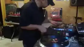 aj scratch juggle practice@ dj kutthroats