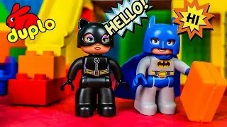 DC Comics Super Heroes Lego Duplo: Batman Batcave with Cat Woman