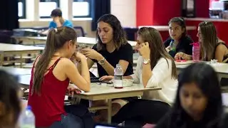 Fran&ccedil;ois Legault on freezing enrolment for anglo CEGEPs