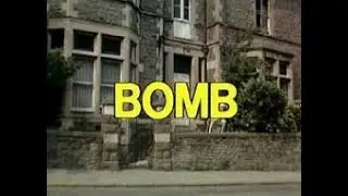 The Young Ones S1E4   Bomb