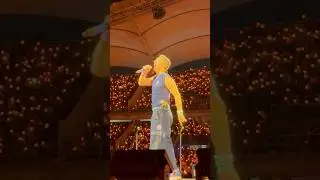 The Moment Everyone Broke 💔✨ | Coldplay Fix You Live Korea 2025