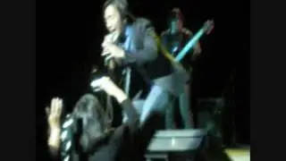 ARNEL PINEDA/AMMO  