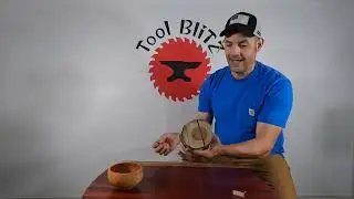How is a Bowl Blank Oriented within a Log?