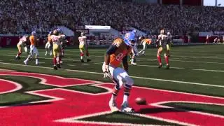Peyton manning throws 2 yard TD pass to Julius Thomas