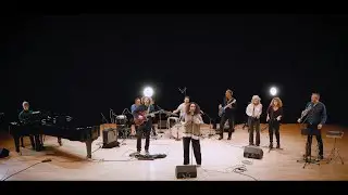 Alvina Jöz - 'SAM' (Live session)