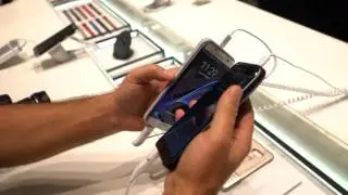 Samsung Galaxy S7 Extended Wireless Battery Pack (Hands-on)