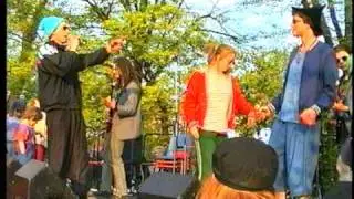 Raggattacke - Vorstellung (Kinder seid ihr alle da)