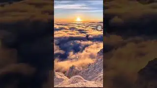 #sunriseaboveclouds  #morningvibes #peacefulmoments #beautifulview  #spiritualvibes  #skincare