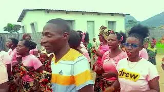 Dama Nadia feat Boy Nelio Grupo de poupan&ccedil;a TOBOLA MUCUAPA CUAMBA 