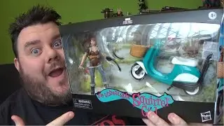 Squirrel Girl Marvel Legends Ultimate Rider Series Marvel Comic Hasbro Action Figure Scooter Review