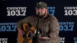 Акустическое выступление Шейна Профитта в прямом эфире на радиостанции Country 103.7 FM | Шарлотт...