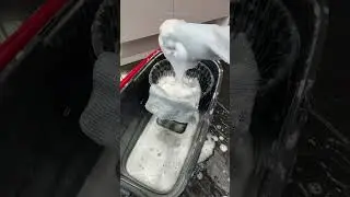 Lovetomop5h agoCleaning my mop bucket.Red Brush and Wire Rag used with Ajax powder and