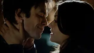 TVD 5x21 - Elena kisses Damon. 