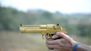 Shooting the Gold Tiger Stripe Desert Eagle in 50AE