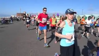 Hove prom 10k run start 2015