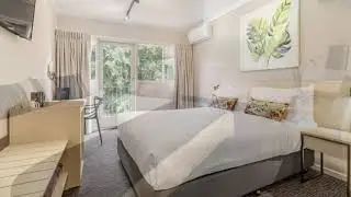 Hotels Near Adelaide Airport
