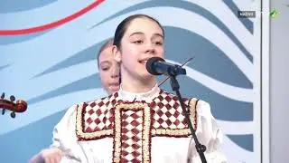 Iskra Hajkova a orchester DK Kovačica - po doline tichy vetrik veje