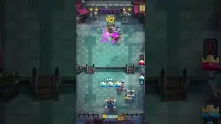 просто Мега Рыцари играют в чехарду! #clashroyale #клешрояль #clashroyalememes #клешрояльмоменты