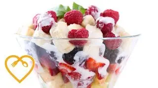 Obstsalat mit Joghurt - Obst Rezepte zum Abnehmen - Mein gesunder Ern&auml;hrungsplan