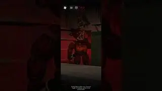 Jugando fnaf perdón si no se suena mi bos.