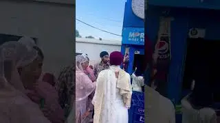 Only 5/-😳 #cold #drinks #in #amritsar #shortsfeed #viralvideo #reels #pepsi  #shorts #goldentemple