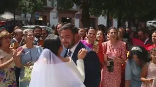Sevillana a la salida de los novios de la Iglesia - Coro Rociero La Borriquita (Montoro, Córdoba)