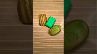 ASMR😱💚 SUPER SATISFYING ASMR SOUND #satisfying #soapcarving #асмрsoap #asmr #soap #drysoap #ai