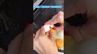 Crispy bacon 🥓 and sunny side up eggs 🍳 on the #NinjaWoodfireOutdoorGrillAndSmoker #NinjaWoodfire