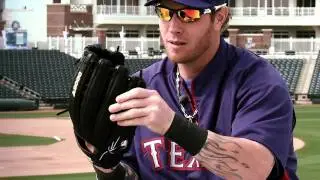 Behind the glove: Josh Hamilton's Wilson A2000 JH32