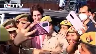 Watch: Priyanka Gandhi Vadra Held By UP Cops - This One Was For Selfies
