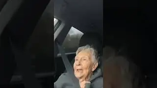 La La La Laaaa #tiktokvideos #viralreels #tiktok #viral #reels #fyp #granny
