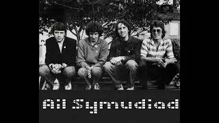 Ail Symudiad - Lleisiau o'r gorffennol