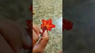 Autumn keychain #seedbead #beadskeychain #autumn #handcrafted #keychains