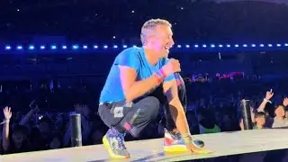 Coldplay - Something Just Like This [4K] Live in Korea 2025