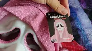 My Walmart halloween pickup 2025 (pink ghostface mask)