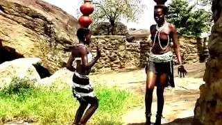 Dr Abe tribute to Naomi Campbell