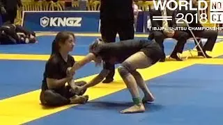Mayssa Bastos vs Patrícia Fontes / World NoGi 2018