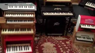 Miguel's toy piano collection (plus)