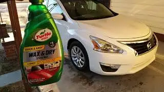 turtle 🐢 wax quick wax as you dry added insane gloss to my white paint job