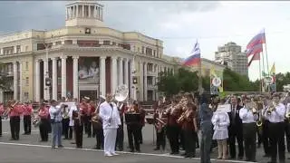 MOV057
