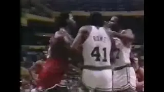 Darryl Dawkins vs Marvin Barnes fight NBA 1979 season