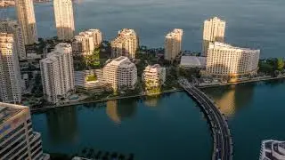 Brickell & Downtown Miami Guide to Living/Lifestyle