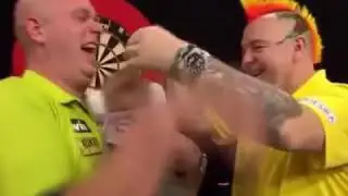 Funny moment between MvG and Wright at The Grand Slam!