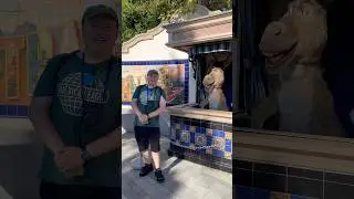 Встречаем Осла из Шрека в Universal Studios Hollywood, и он разговаривает?!