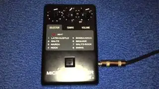 Univox MR8 Micro Rhythmer - Vintage Analog Drum Machine