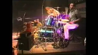Dobgála 2000 Cegléd Borlai Gergő Tommy Campbell Szendőfi Péter dobpárbaj 1c