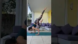 How to master Funky Flying Crow pose. #armbalance #crowpose #advancedyoga