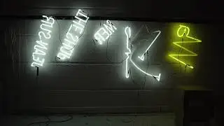 Neon sculpture by www.neonart.be for Puur interior achtitects