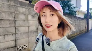 A relaxing stroll in Kamakura with a Japanese girl.